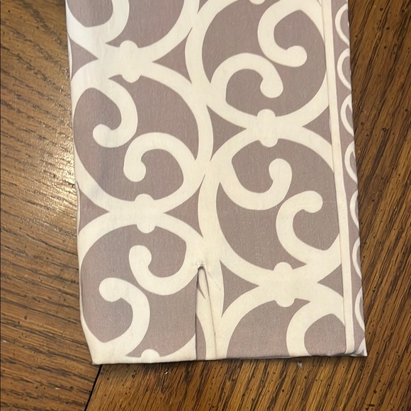 Gretchen Scott Gripeless Pull On Patterned pants, size small - Picture 10 of 12